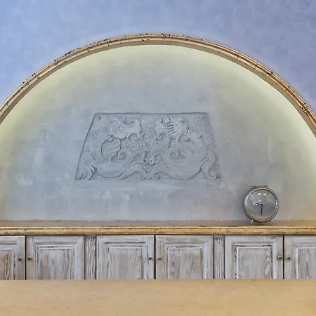 El Greco & 4* Fira (Santorini)