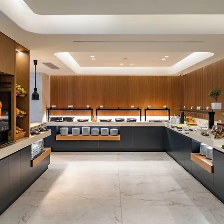 El Greco & Fira (Santorini)