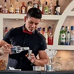 Hotel El Greco & Fira (Santorini)